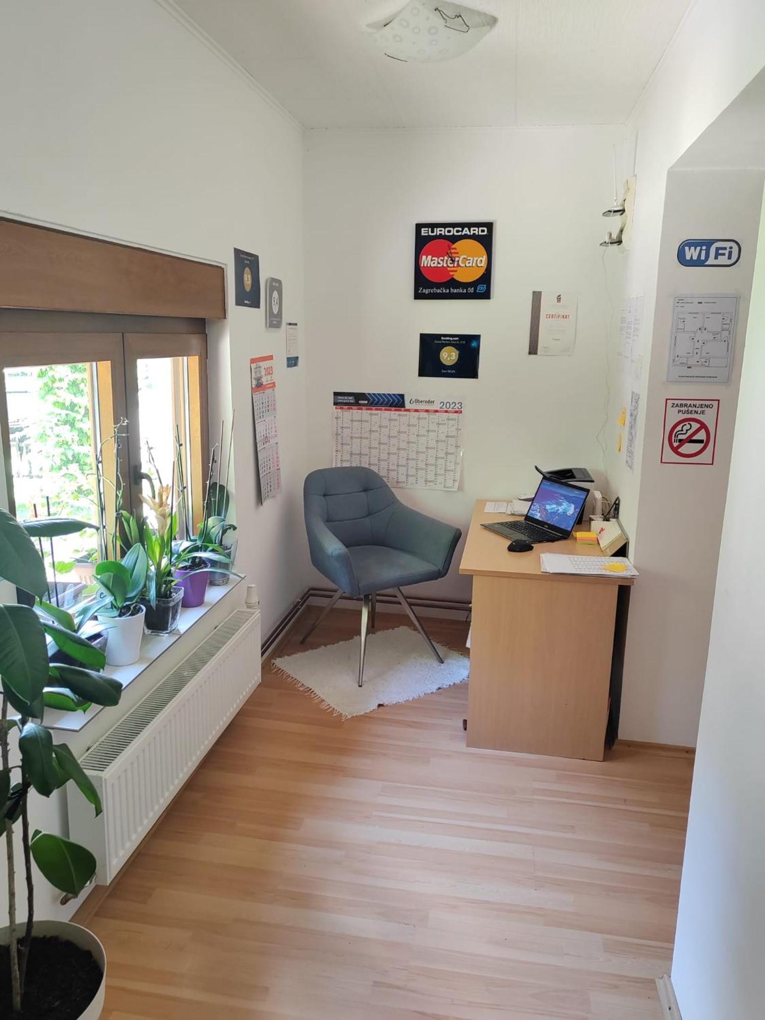 Stari Mlin Hotel Korenica Buitenkant foto